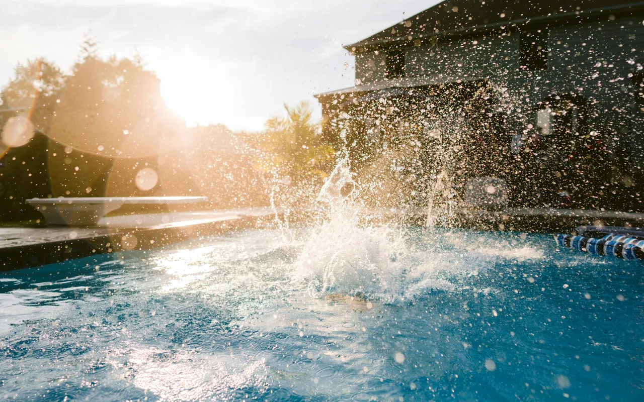 Chauffer sa piscine naturellement, c'est plus simple qu'on ne le croit