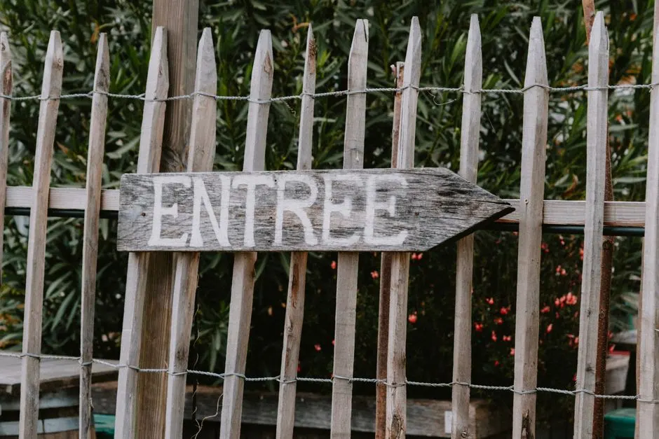 Choisir sa clôture de jardin pas à pas pour ne pas se tromper